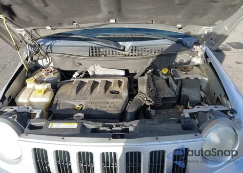 2007 Jeep Compass Sport from USA, damaged, VIN 1J8FF47W57D418205